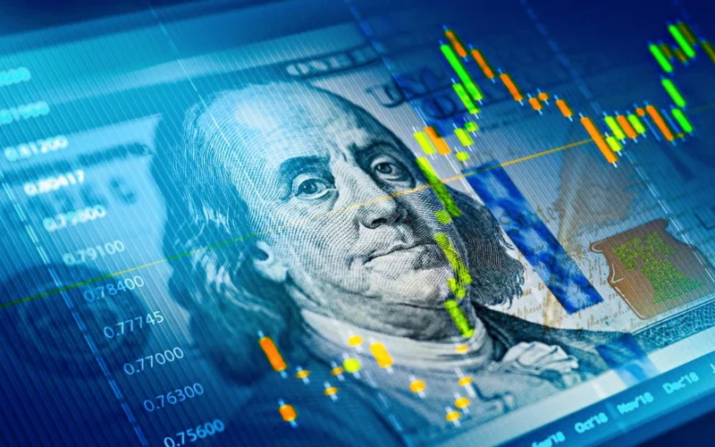 مستويات قياسية.. الدولار يواصل الصعود ويضغط على أسعار اليورو والجنيه الإسترليني اليوم